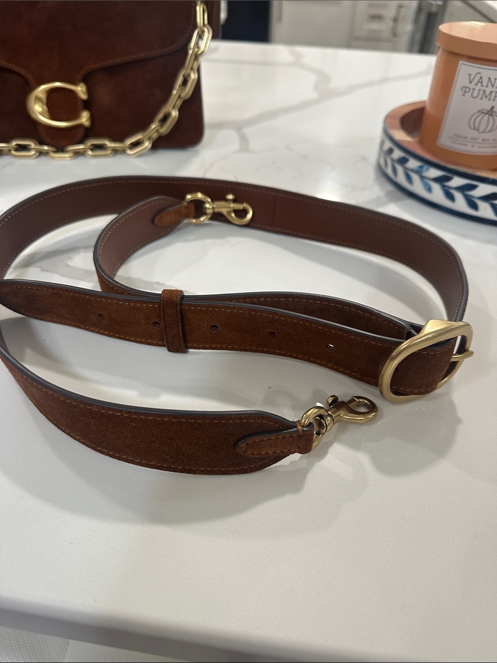 Coach Brown Suede Tabby Shoulder Bag in warm brown with Gold Hardware ๐๐๐ค - Picture 3 of 12